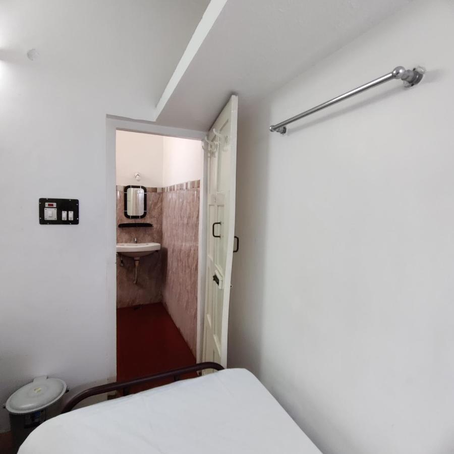 White Villa Guest House Pondicherry Luaran gambar